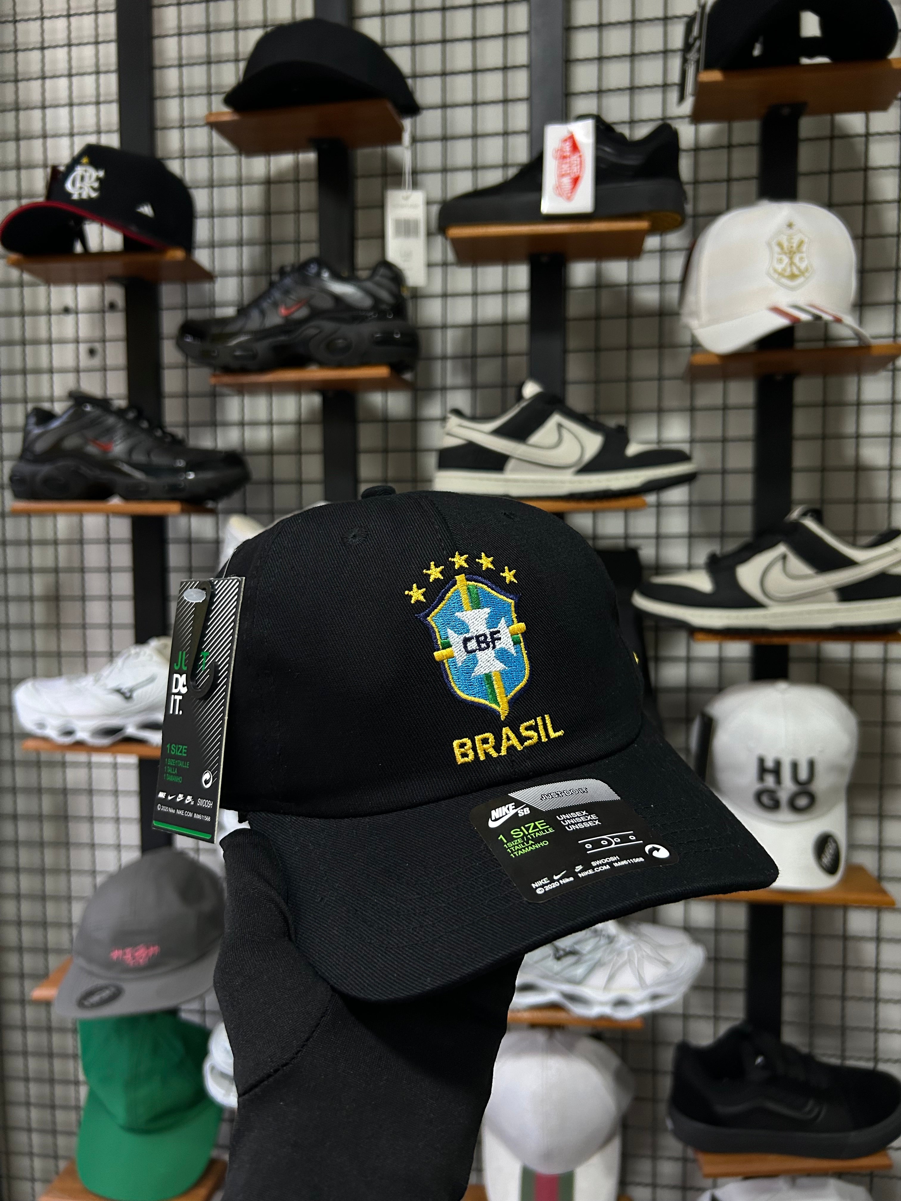 BONÉ BRASIL BORDADO