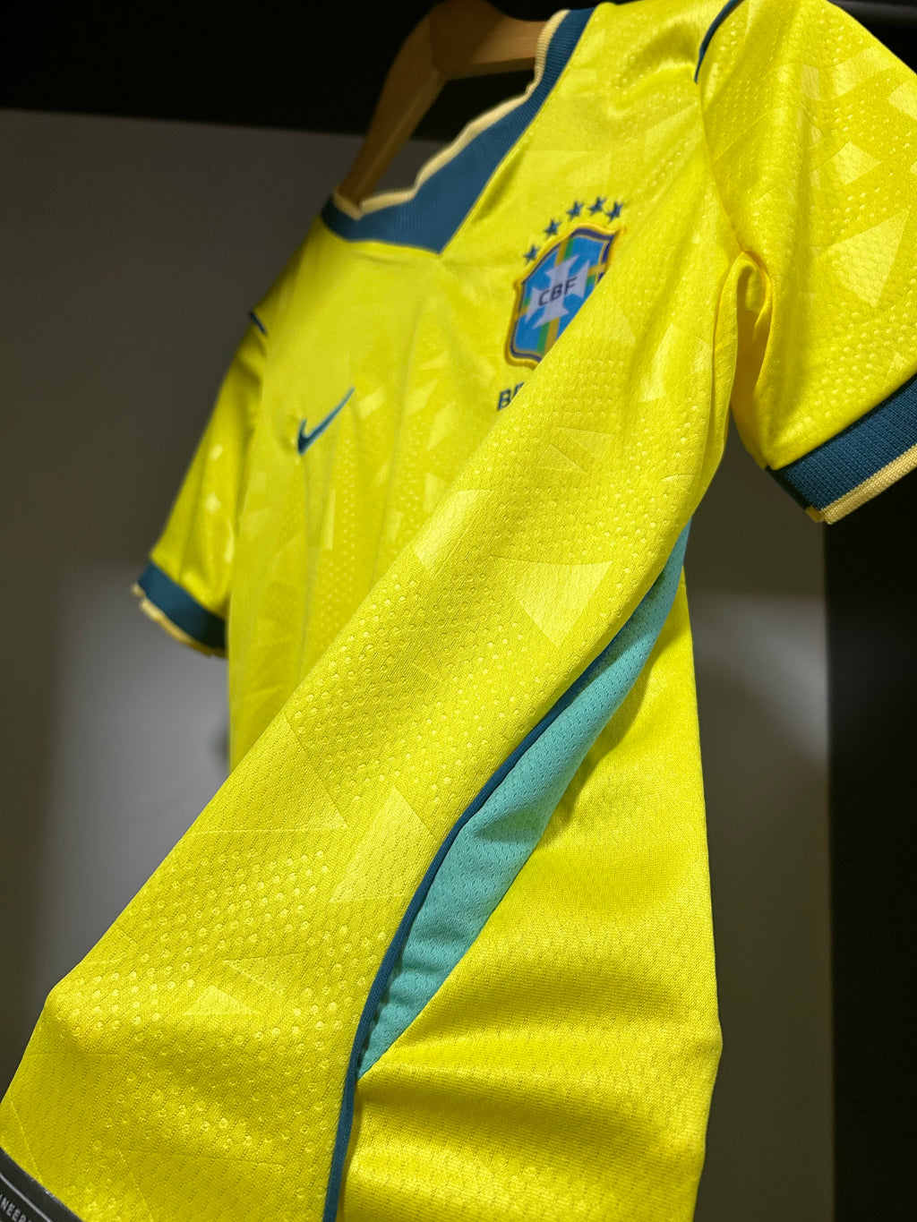 CAMISA BRA 26 - BABY LOOK FEMININA - TORCEDOR